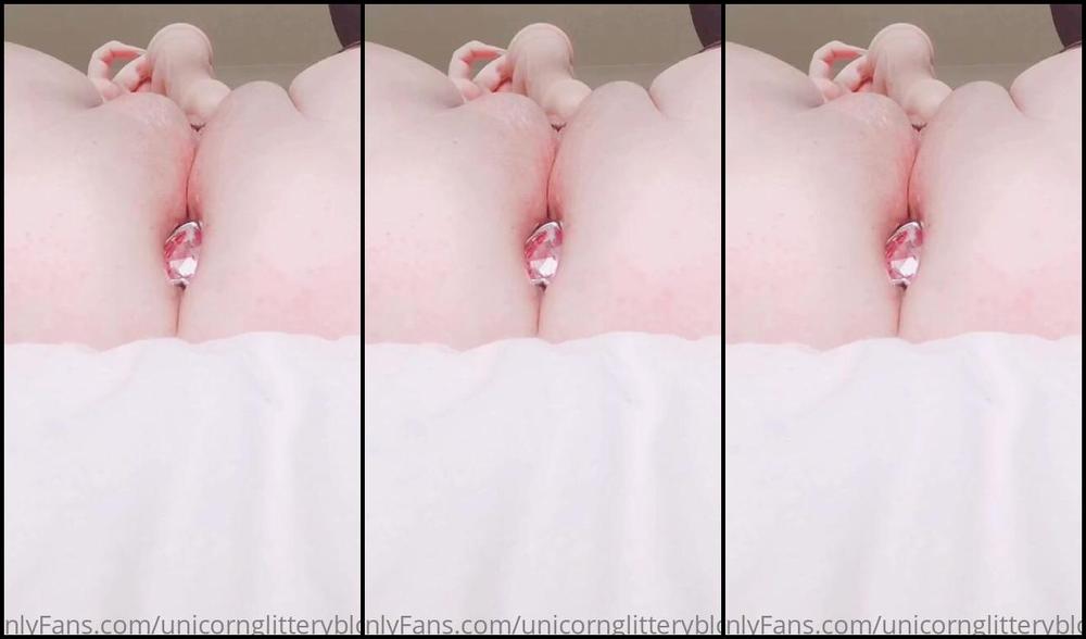 Unicornglitteryblood 2632618371 10 08 2022 Edging My Clit While Being Plugged Can You Replace My Plug And Fuck My Tight