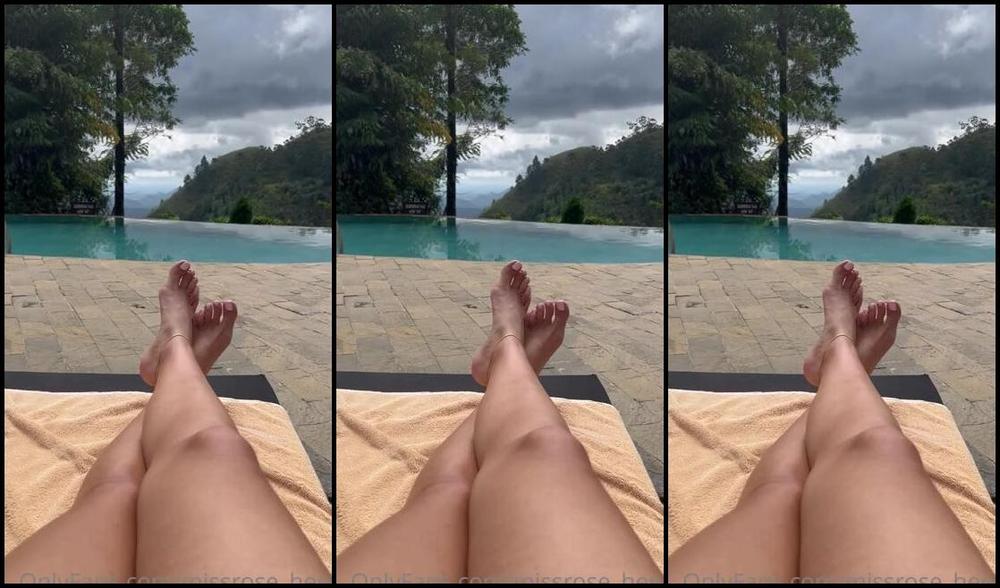 Missrose Heels Onlyfans Enjoying This Beautiful Pool