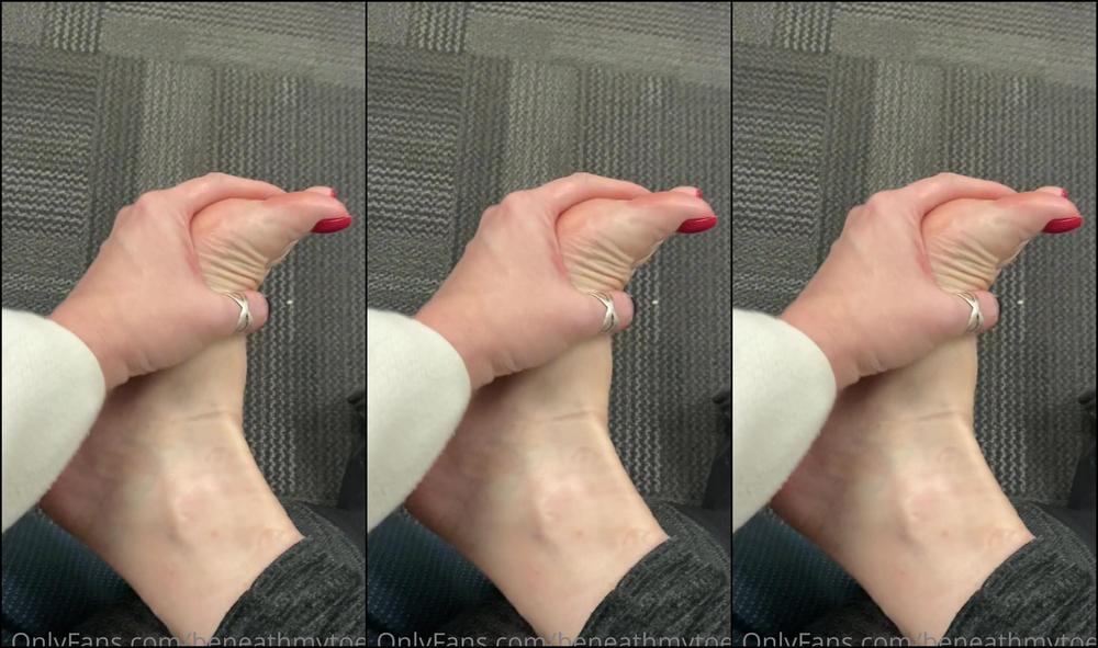 Beneathmytoes How Quick And Sneaky Could You Be Would You Like To Help Me Be A Dirty Girl And Send Me B