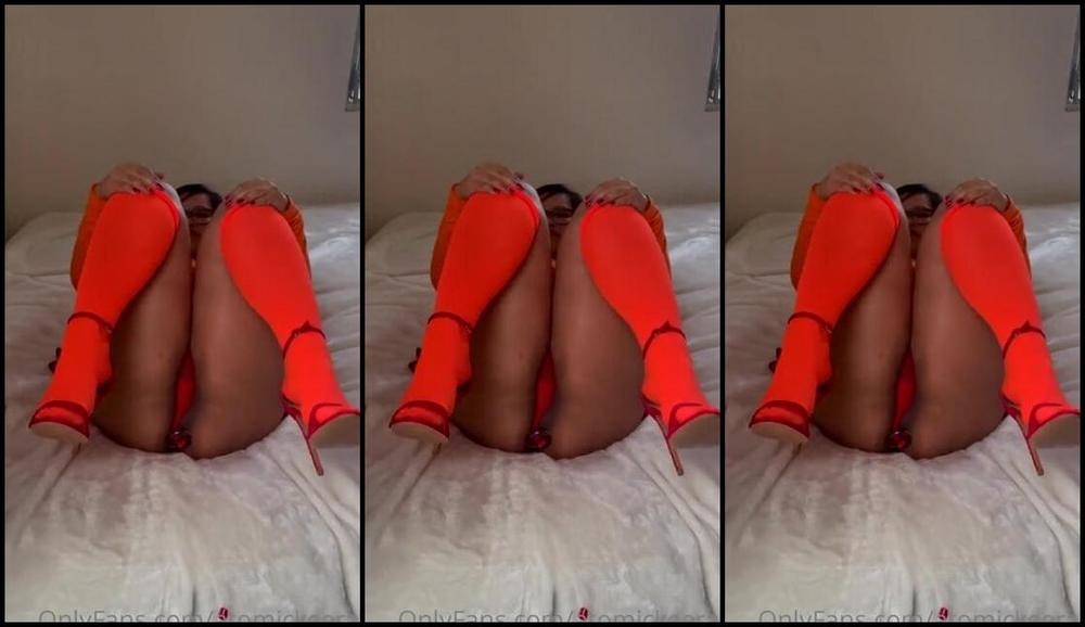 Atomickeerati Onlyfans Can You Help Me Find The Glasses Ldp