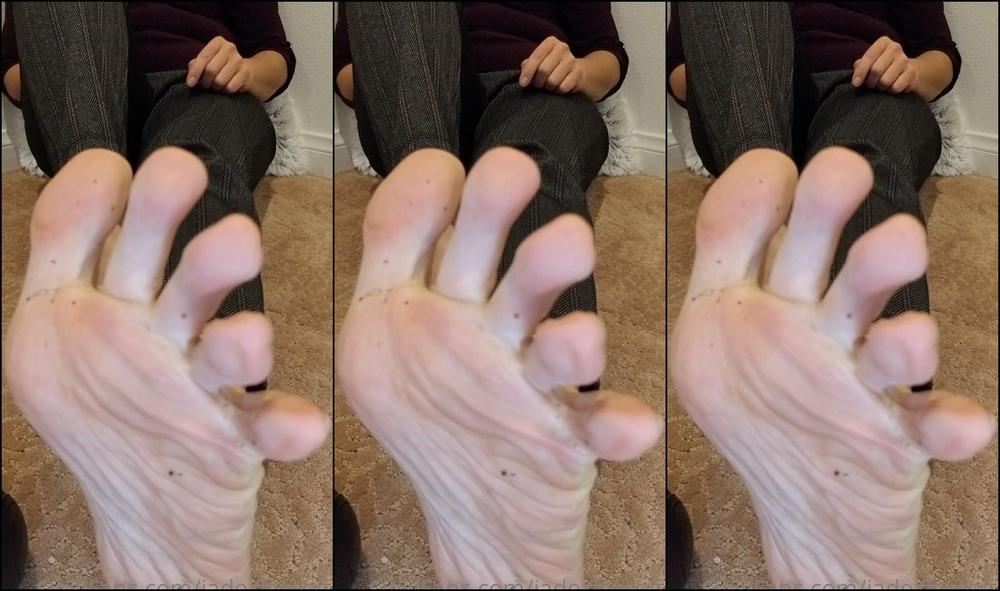 Jadezfeetplus 2252608742 10 21 2021 I Walked 10K Steps Today Amp Your Goddess Needs A Foot Massage Followed By A Good