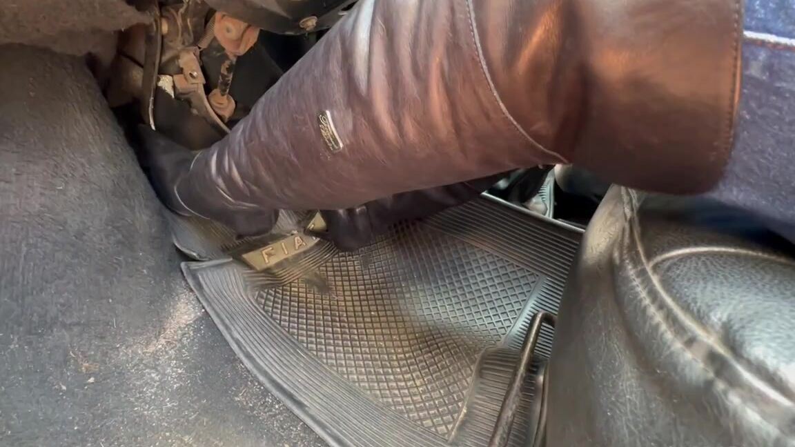 Goddess Kalinda Nicknamed Goddesskalinda Onlyfans Do You Like This Type Of Video