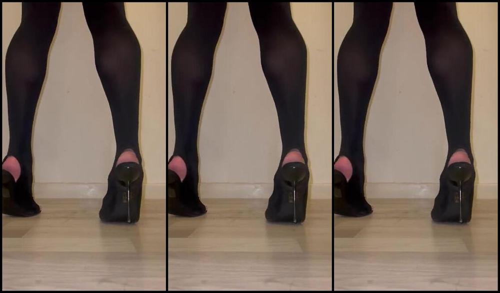 Fleek Feet Aka Herfeetonfleek Onlyfans Sock Heels Most Definitely My Favourite Kind Of Heels To Wear Model Lmk What You Guys Think In