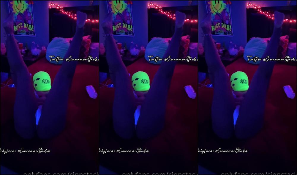 Cinnstackz Would You Pound My Oily Ass Baby Let S Make A Mess