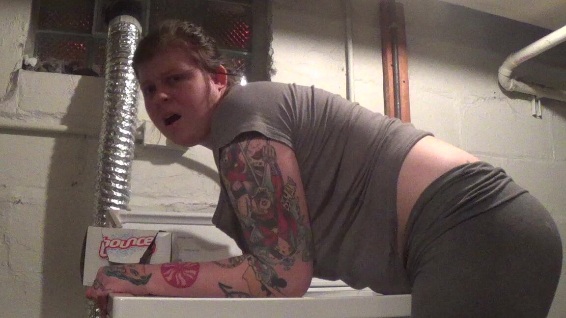 The Elle Hell The Original Hump And Fuck My Dryer