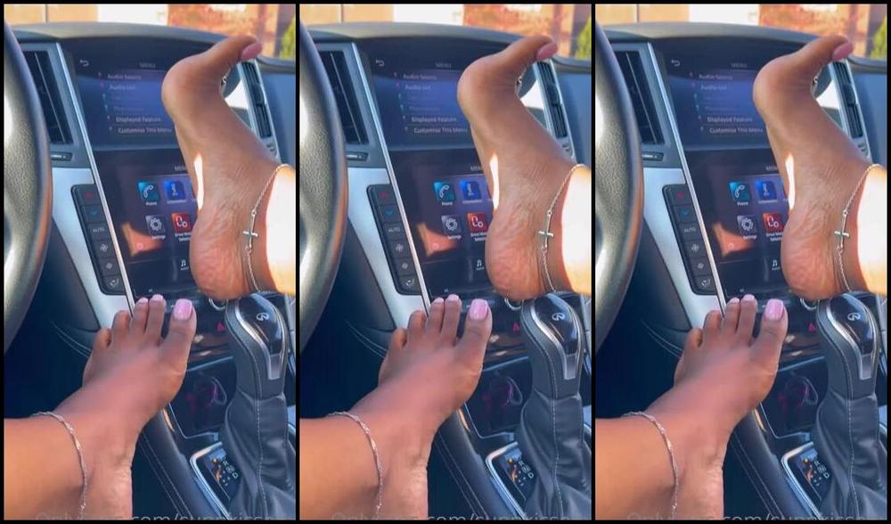 Sunnkissedxo Onlyfans Feet On The Dash