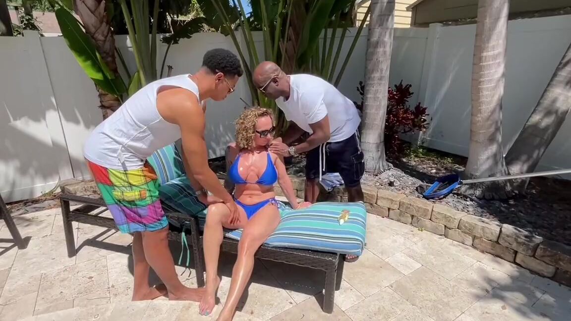 Dfw Knight Lady Thalie Northstargirl Poolside Tag Team Preview