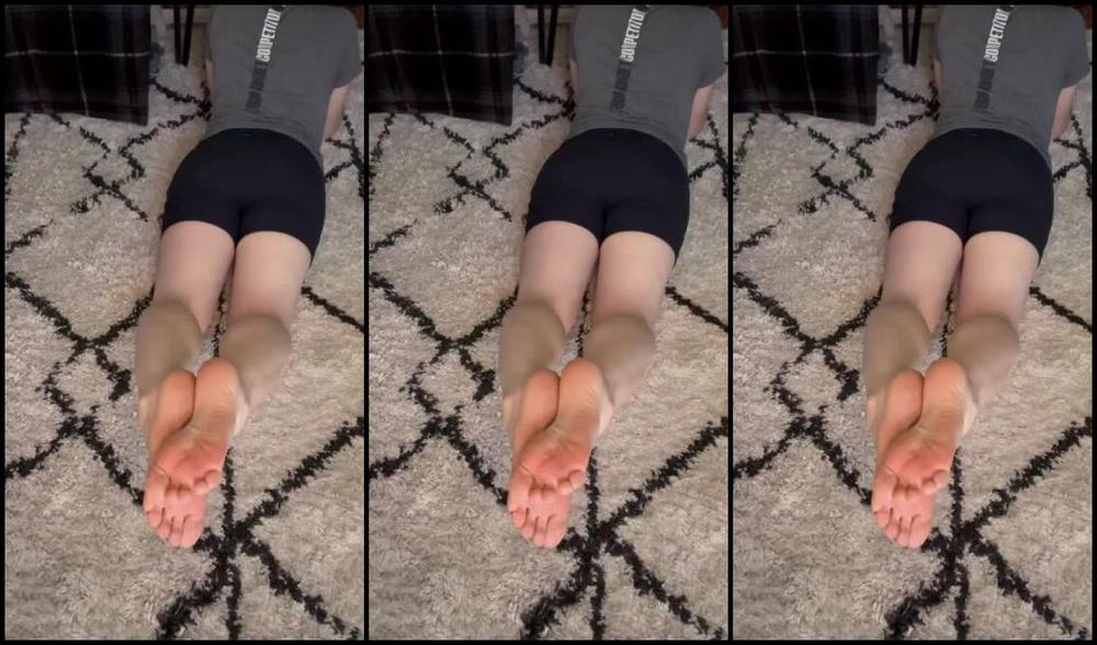 Athletoes Nicknamed Athletoes Onlyfans I Ve Really Been Enjoying Putting On Rain Sounds In The Background While I Read