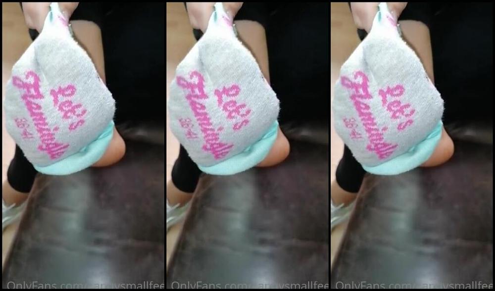 Mica Sandy Nicknamed Sandysmallfeet Onlyfans Im So Busy Those Days But Still Think About You Guys Love You