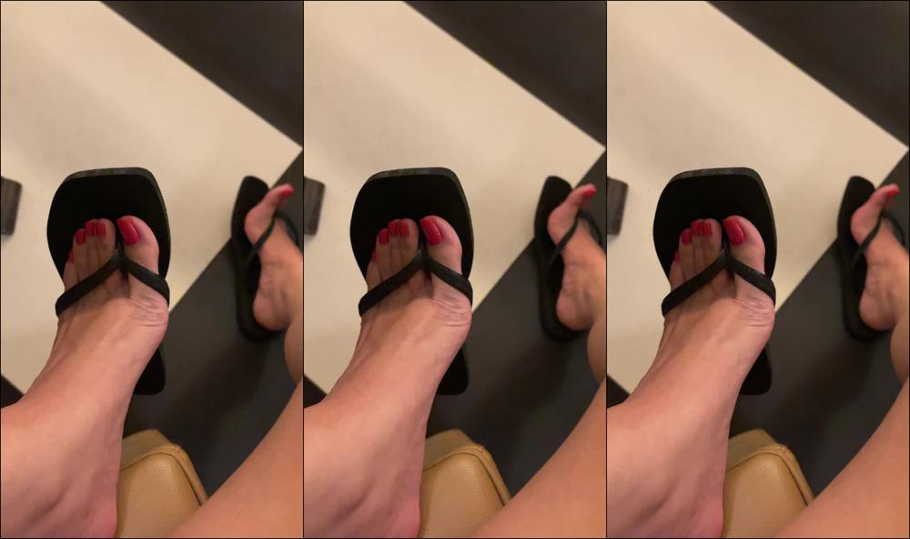 pilifeetnas 2023 01 06_at_18 01 fansly fansly