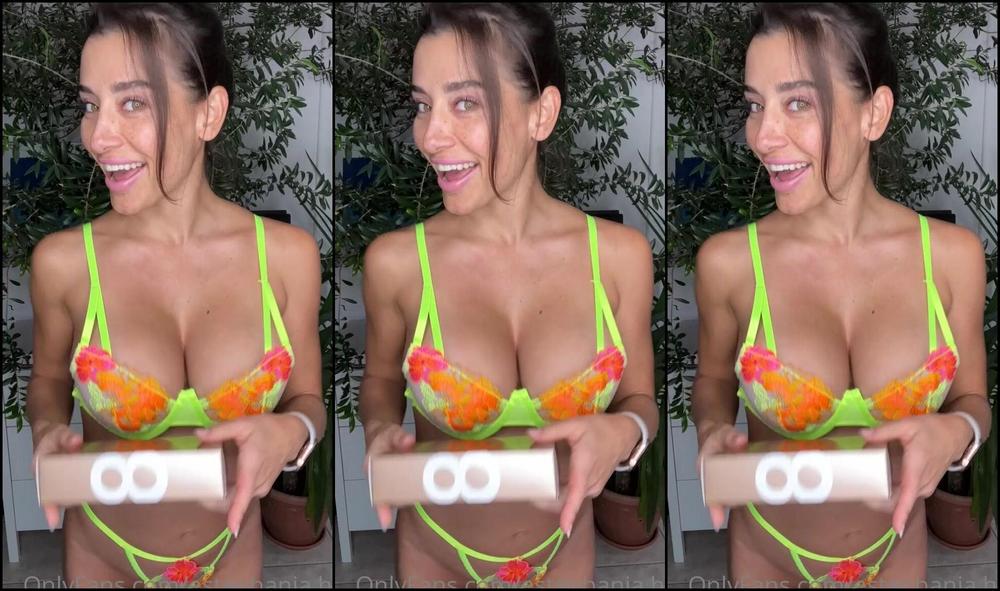 Estephania Ha Hot Underwear For A Hot Surprise