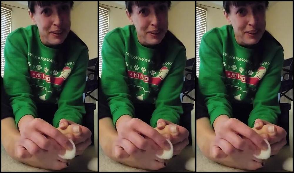 Crystal Paris Nicknamed One Lonely Foot 01 02 2025 Onlyfans Video Bye Bye Dark Green