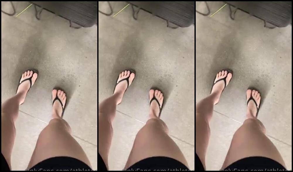 Athletoes Nicknamed Athletoes Onlyfans So Late To The Grocery Store