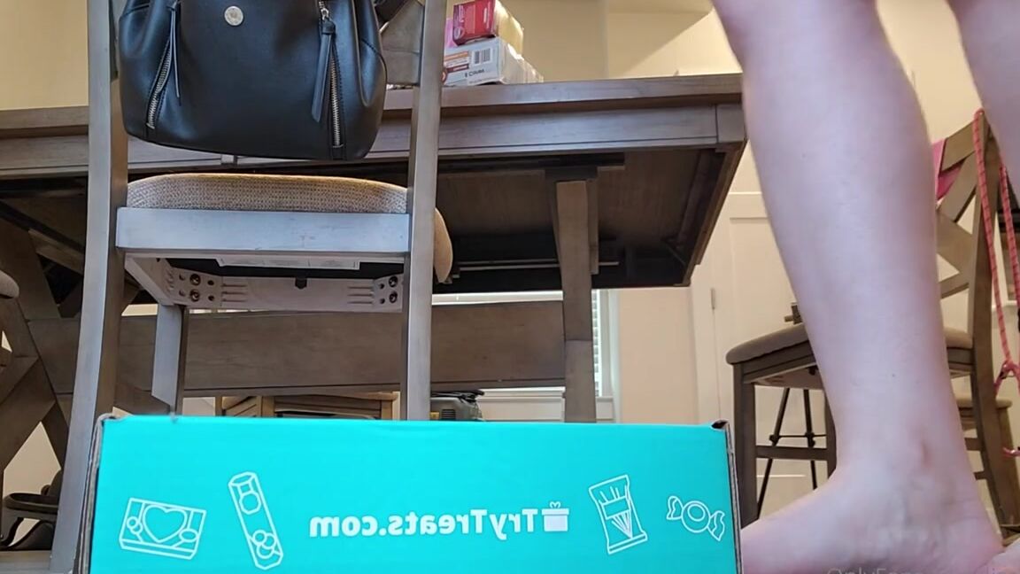 Lisaasmr Onlyfans Crushing Boxes Paper Ripping Asmr Custom