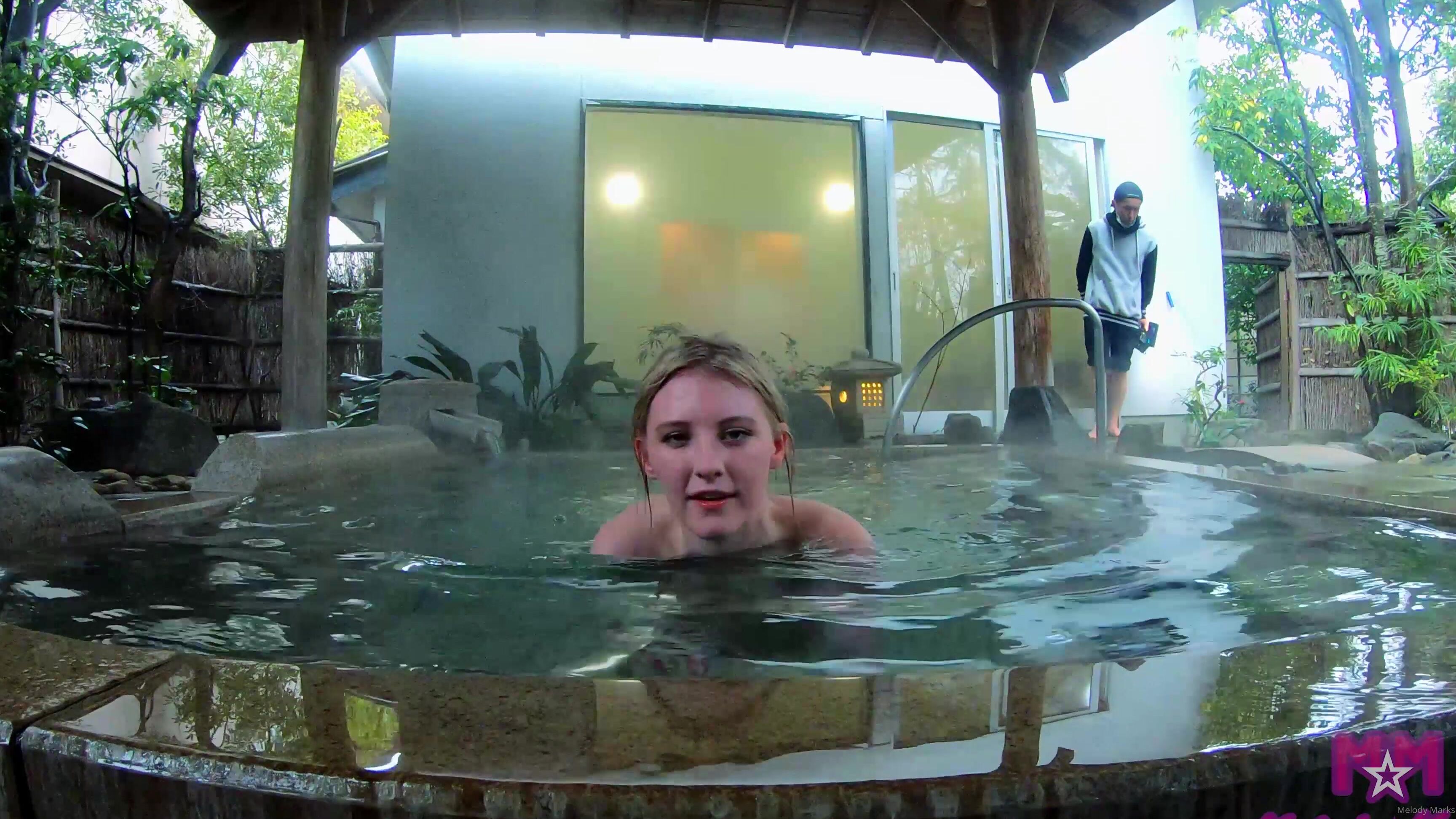 melbabiexx-25-03-2020-194532550-here-s-more-bts-from-my-onsan-shoot-you-can-find-the-full-version-on-manyvids-soon