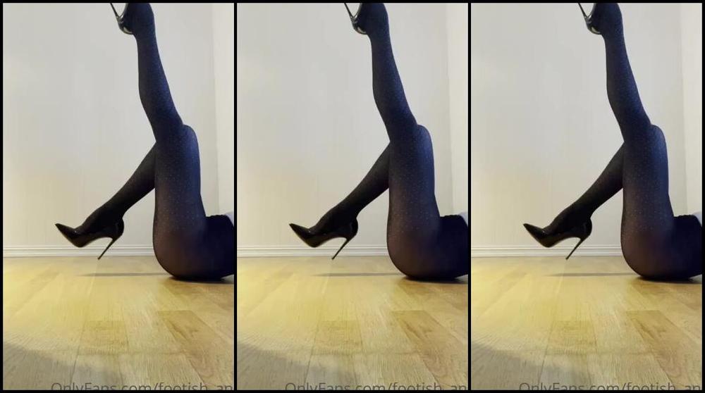 Goddess Anna Nicknamed Footish Ann Onlyfans As Requested Some Nylons For You Today Please Remember To Swipe These Are Videos 1 H