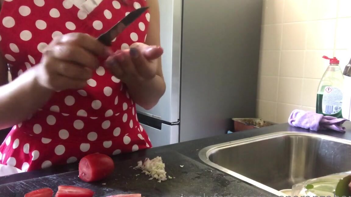 esperanzahorno-10-06-2019-36741600-i-m-making-one-of-my-favorite-meals-today