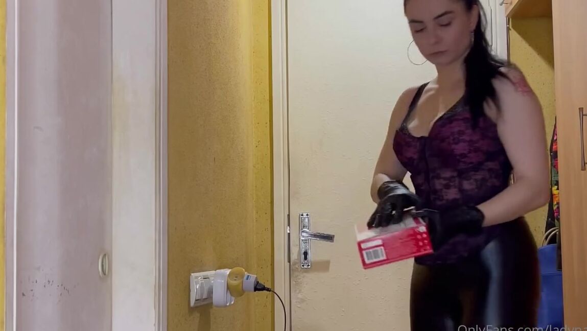 Ladynaama Onlyfans English Version Task Number 2 Anal Games Instructions For Playing With A Sex Machine