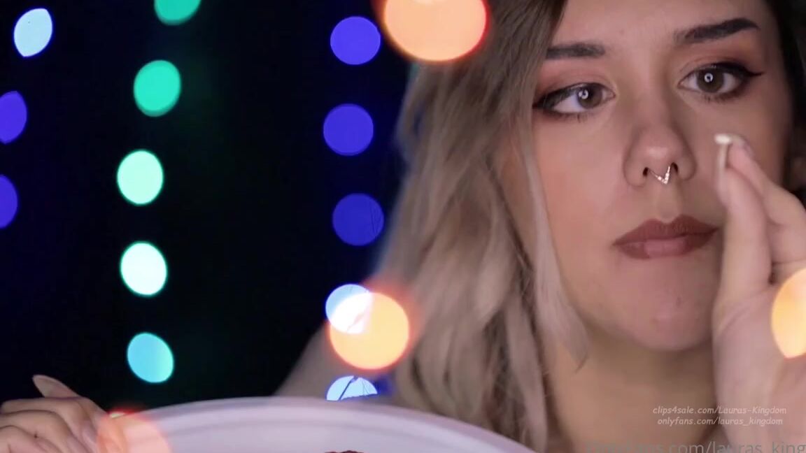 Lalalaura Nicknamed Lauras Kingdom 08 08 2020 Onlyfans Video Eska And Her Pie