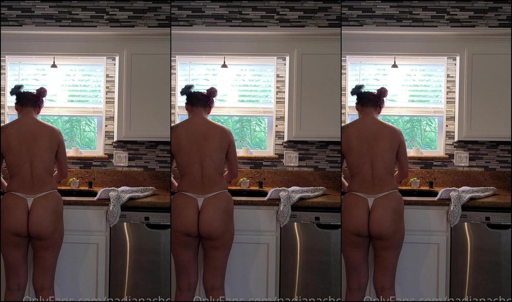 Nadianachosvip Just Wanted To Share Some Topless Chores