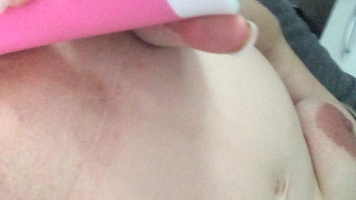 Ashleighmck Pregnant Big Belly Masturbation Vid