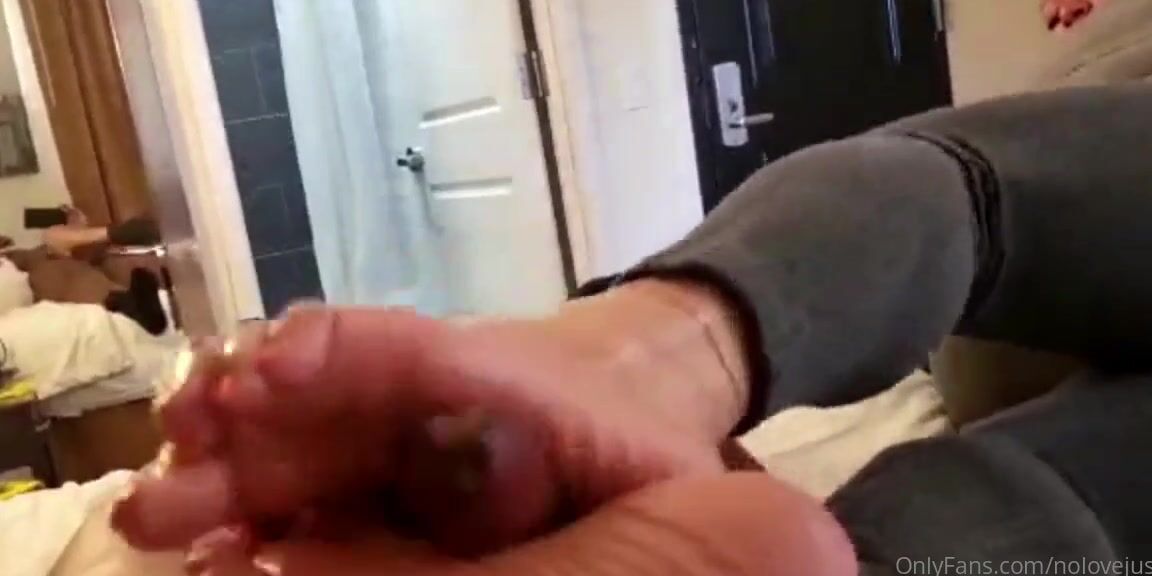 Nolove Justfeet Nicknamed Nolovejustfeet Onlyfans Enjoy My Plump Meaty Soles While I Drain His Pipe