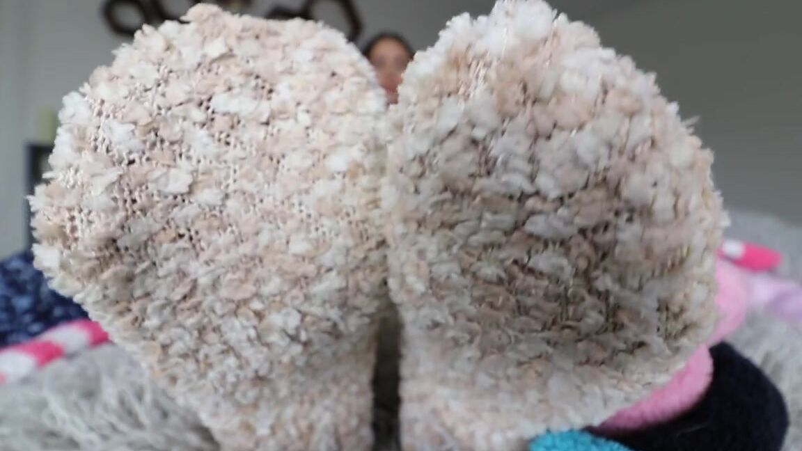 Ivorysoles Onlyfans 06 20 2024 Sissy For Fuzzy Socks Cei This One Is A Bit Mean Intense With The Name Callingp