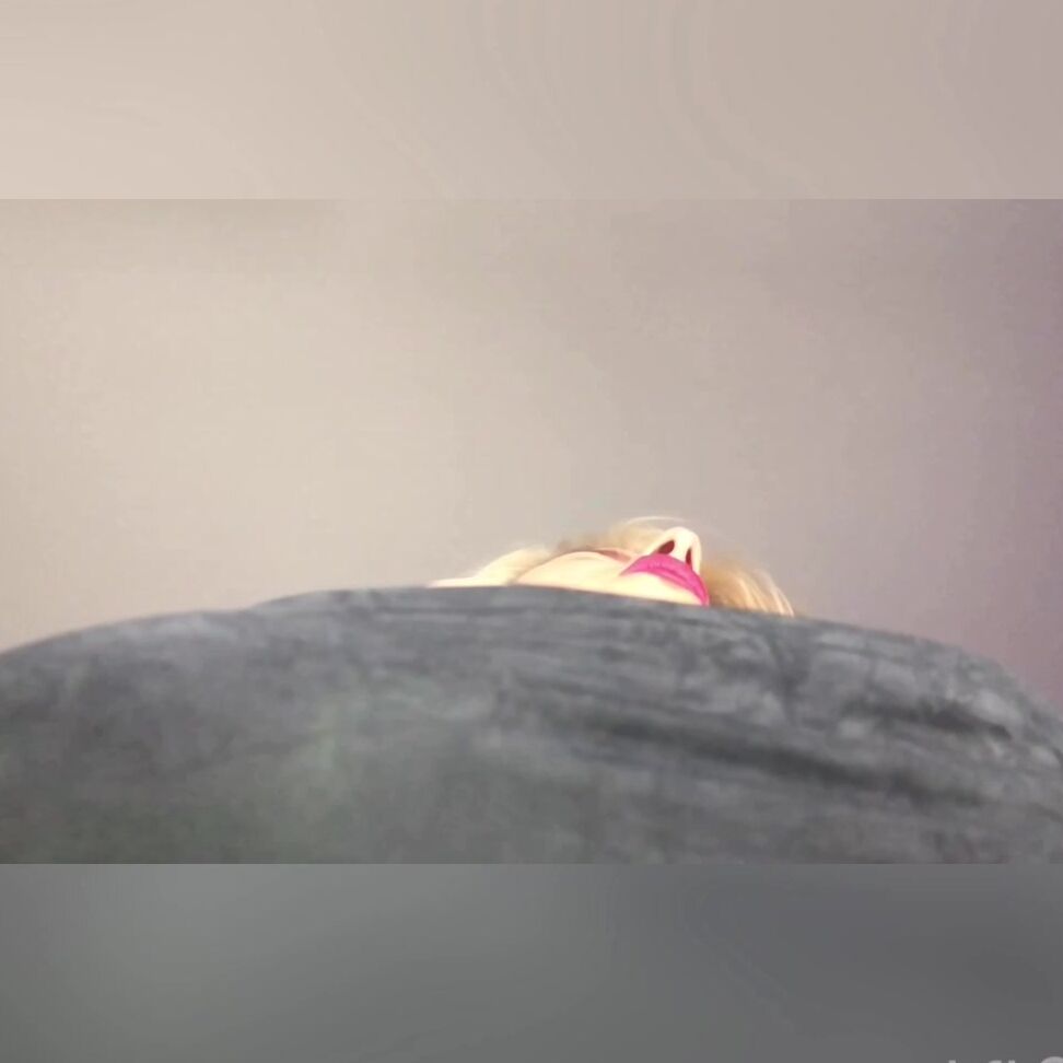 Giantessa Her Body In Slow Motion