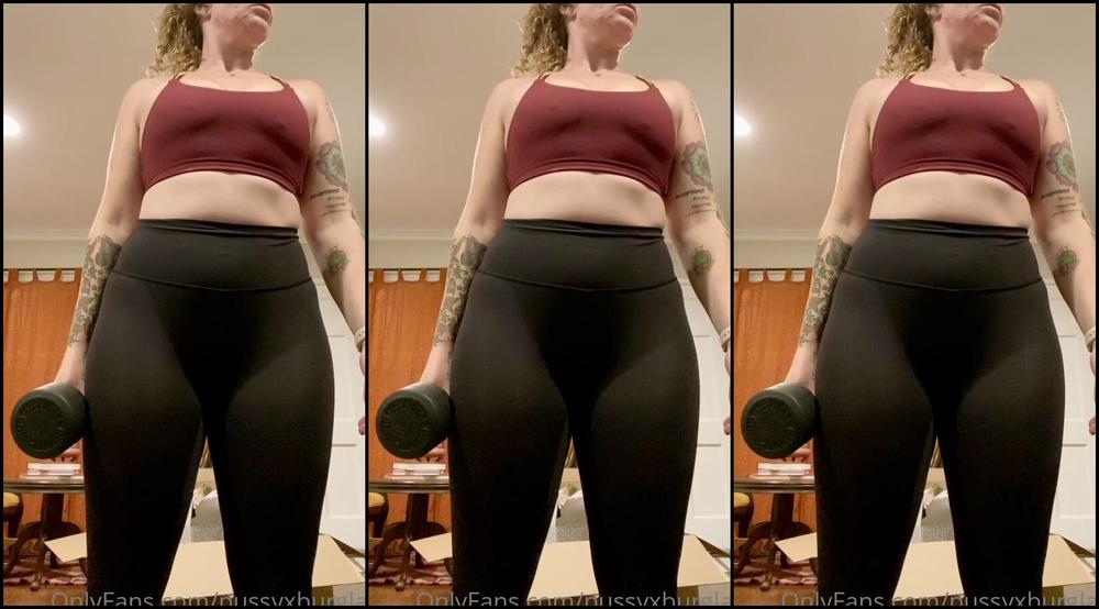 Pussyxburglar Vid Of Me Performing What Is Potentially The Laziest And Most Disorganized At Home Workout