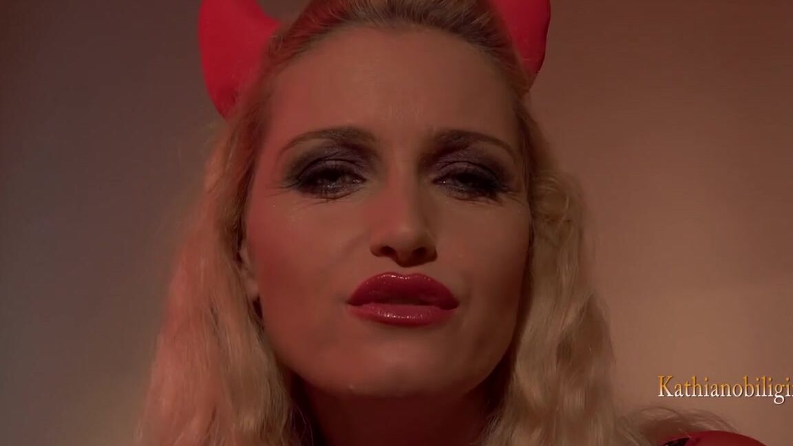 Kathianobilixx Findom 10 31 2017 Onlyfans Video Trick Or Treat Dont Miss My Special Halloween Handjob The Devil Will Make You Explode
