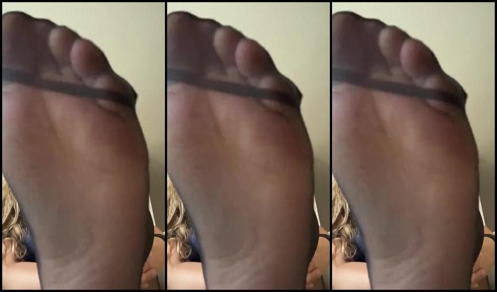 Yourdiamondvip Onlyfans This Morning I Wore Pierced Socks All The Timethey Are Very Uncomfortable I Wasnt Expecting Any