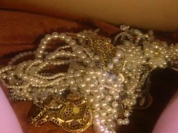 "Mix" Busty, IR, A2M, MILFs, Facial, Anal The Thief Of Hearts - The Arsenio Lupin Story In X-Cess