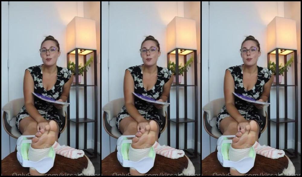 Kissable Toes Nicknamed Kissabletoess Onlyfans If I Showed Up To Work With A Sprain Would You Take Care