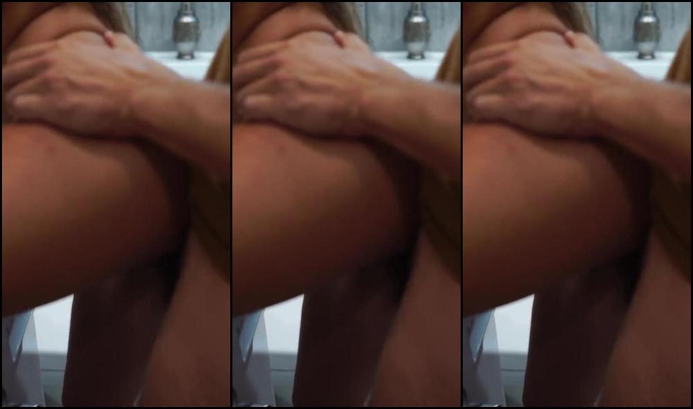 Napirat husband spied how his wife was being fucked in the toilet Pornhub