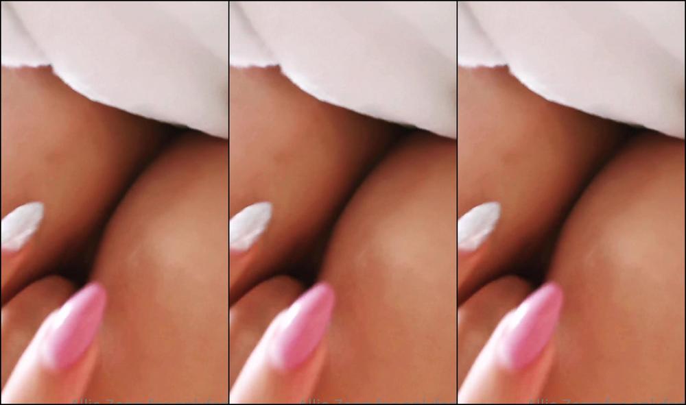 Allie Zeon Sunday Surprise Show Double Penetration With Dildos One