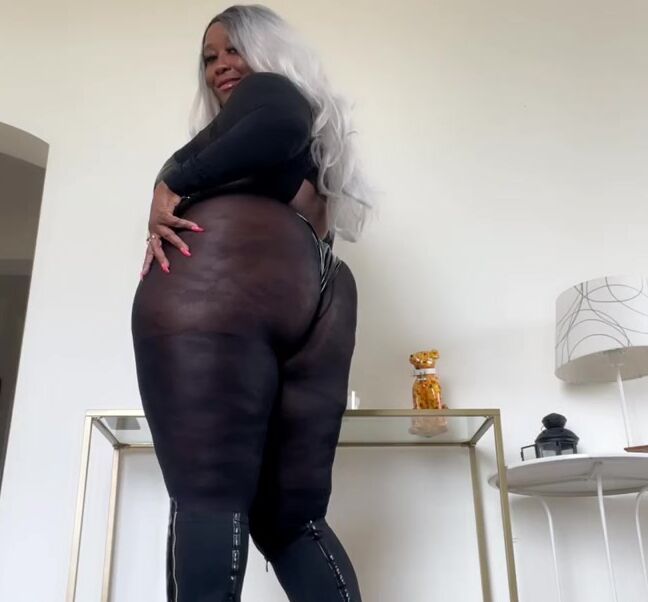 Madam Caramel Onlyfans Listen To Me Boi