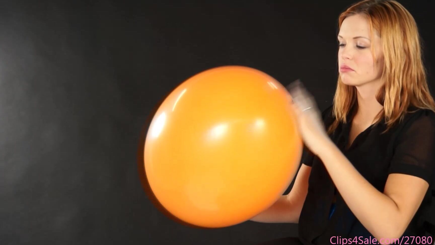 Custom Fetish Amys Powder Balloon