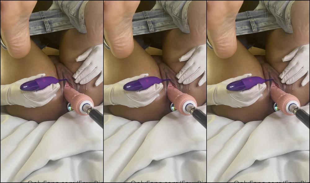 Foxxpink Pulling My Jeans To Just Get Off And Go Back To What I Was Doing