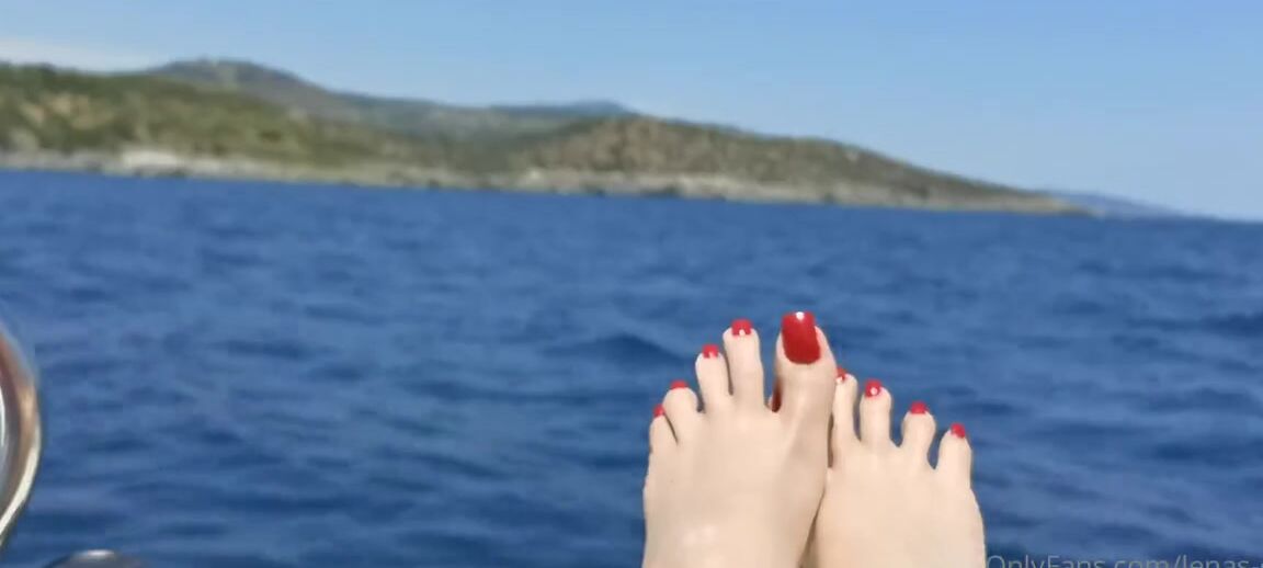 Sexy Lenasdiary Onlyfans 342313058 Feet On The Boat Part 2P