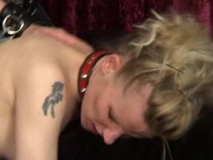 "Mistress Silvia" Latex, Fetish, Femdom, BDSM Ohne Gnade Movie House