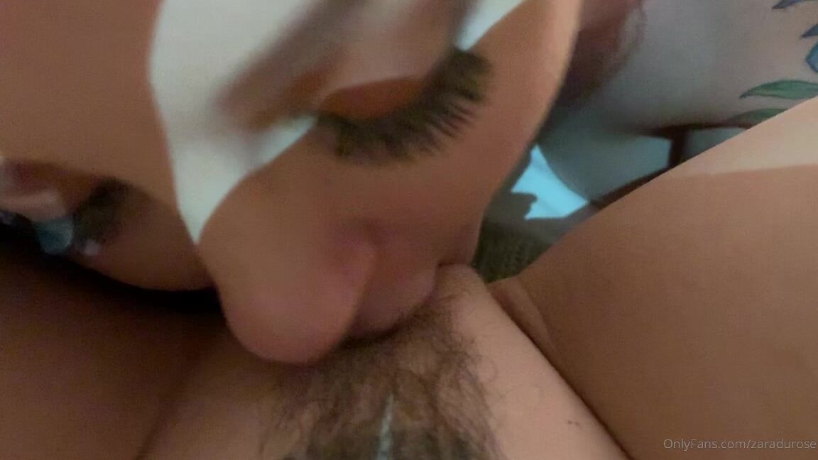 Zaradurose More Pussy Licking Action With Adreena