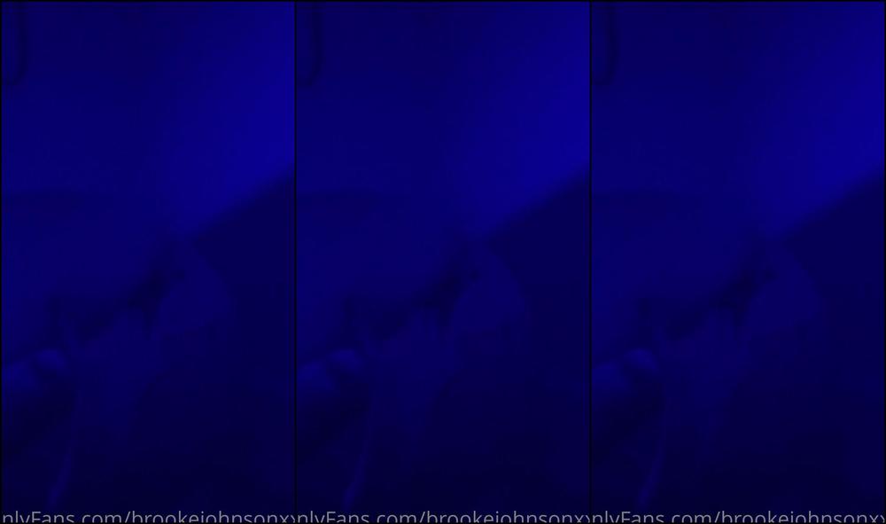 brookejohnsonxxx-23-07-2020-578635756-she-can-queef-but-not-cum-bathtub-tease-turns-into-a-sexually-frustrated-smoke-sesh.-how-