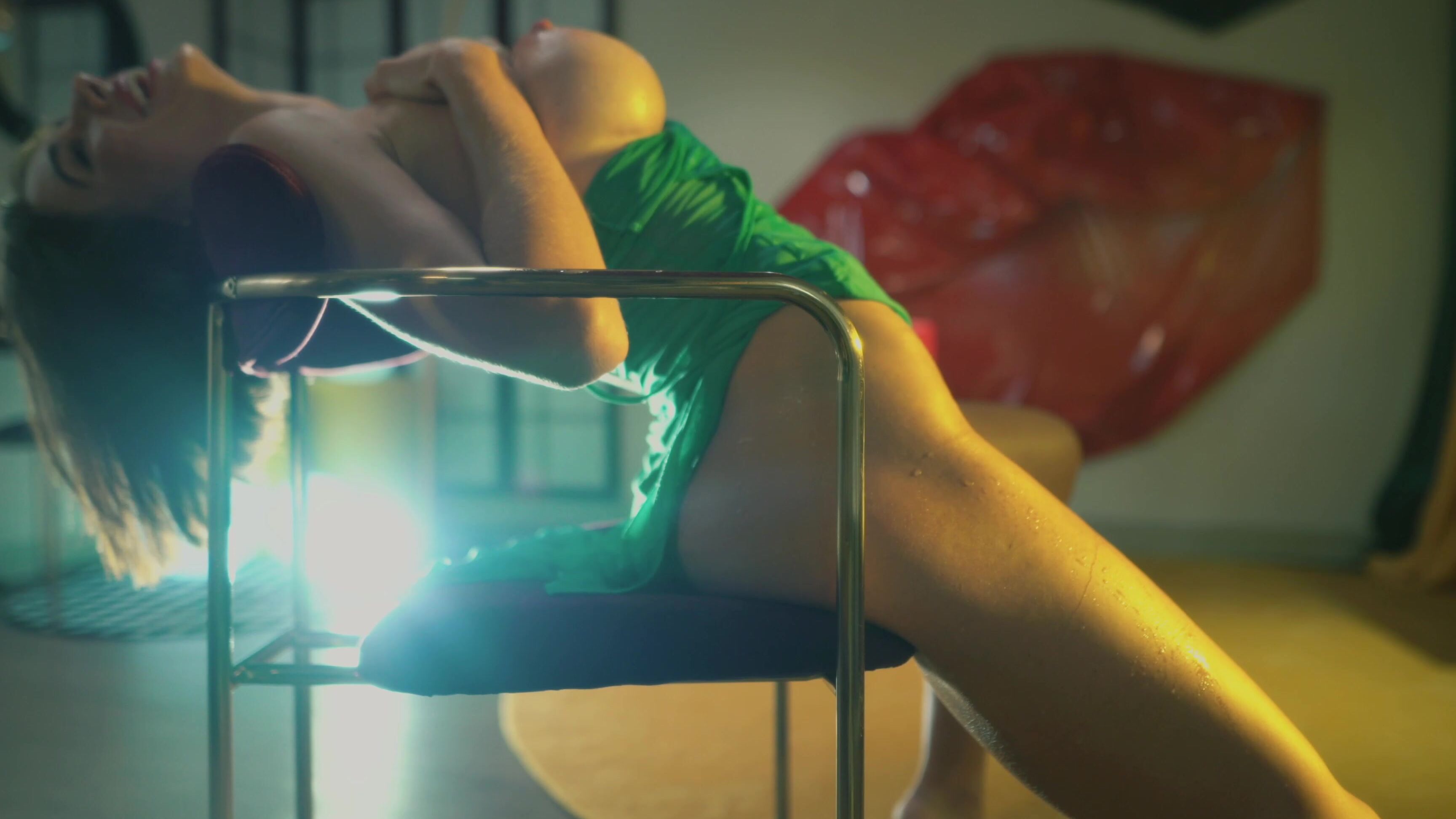 Arte Jones aj22-08-21 Web Cam