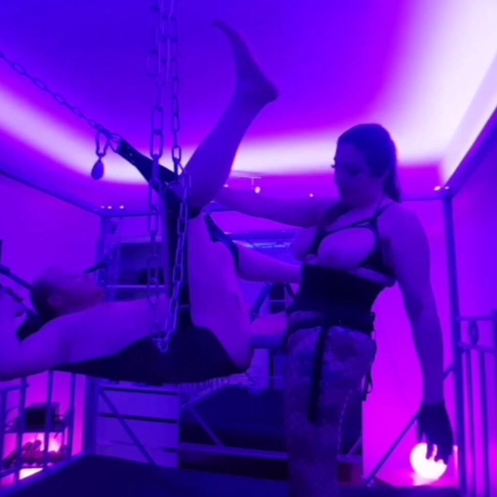 Dominatrix Mistress Evilyne msevilyne 349 OnlyFans