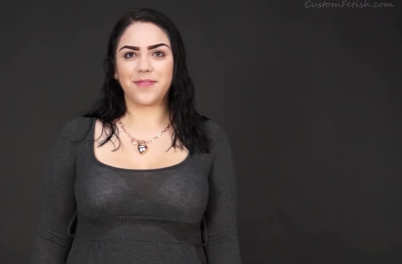 Custom Fetish Alina Measures Herself