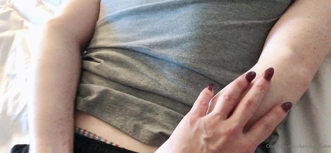 Sexybuffbabe A Little Tickle Time Perhaps Allow Fem Muscle Daddy To Put You To Bed Or This