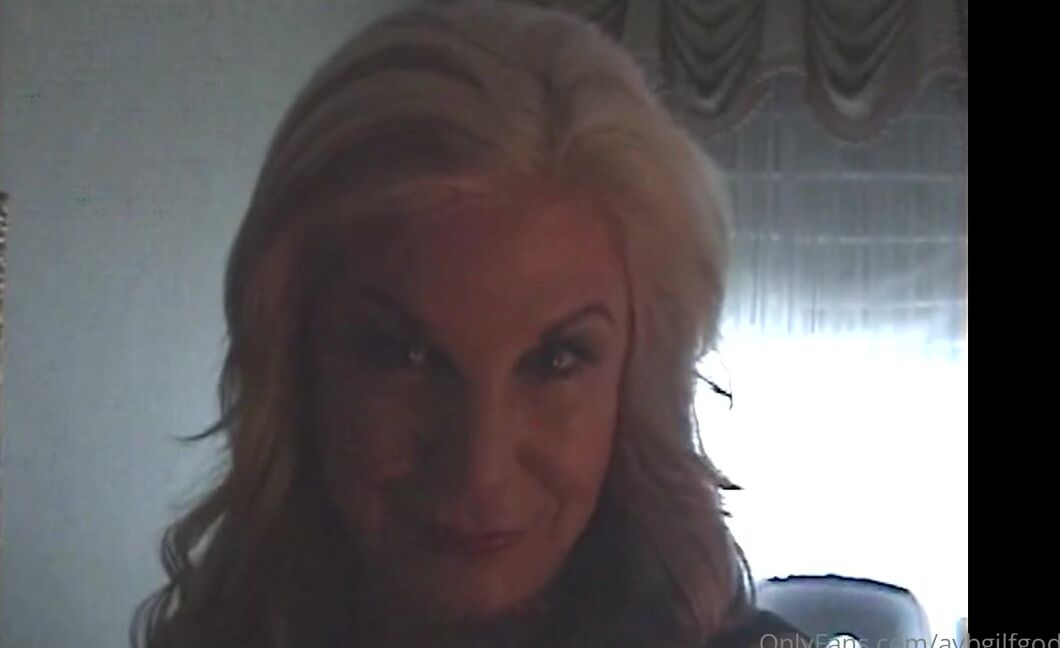 Avb Gilfgoddess Vip Nicknamed Avbgilfgoddess 12 08 2021 Onlyfans Video Intense Tease And Denial