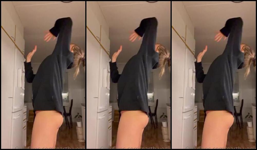 Goddessbast Nicknamed Goddessbastet Onlyfans Im So Excited I B00Ked A Vacaay This Is My Excit3D Danc3 Okay