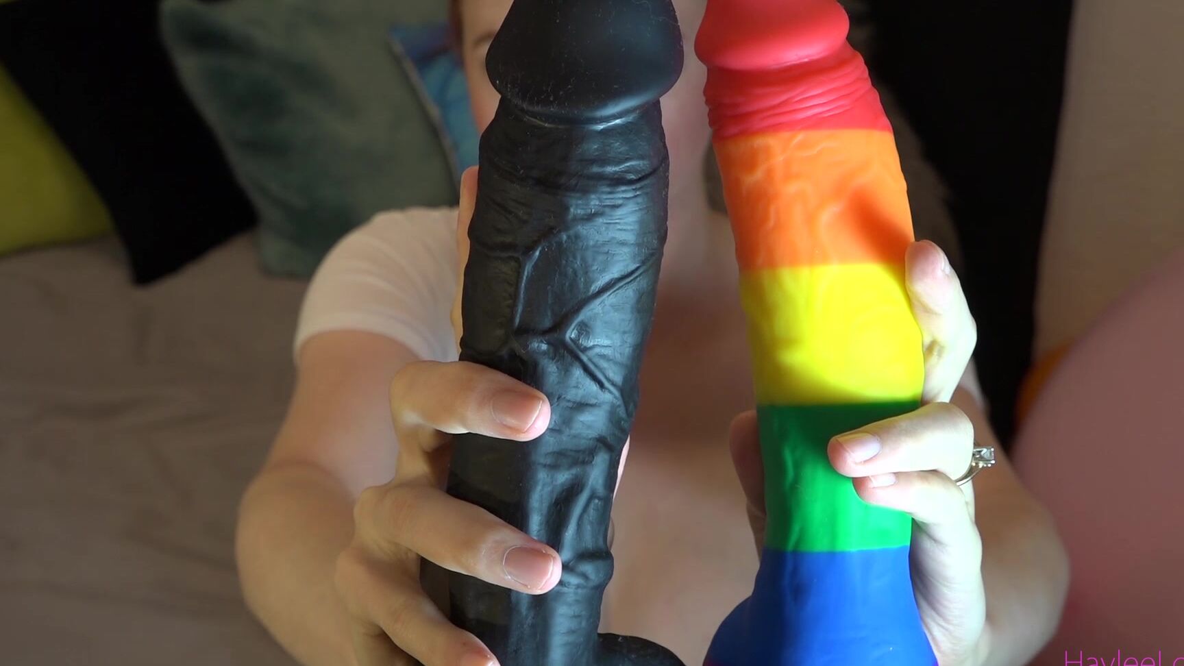 hayleelove deepthroat my dildos