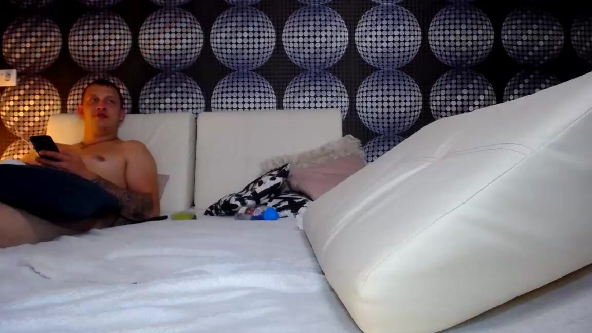 Blowjob, Masturbation Britanymom show on 2019-08 SiteRip